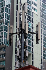 Cellphone Antenna in urban area