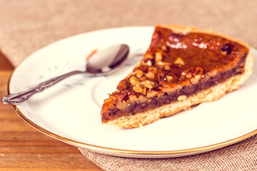 one slice of pie dessert