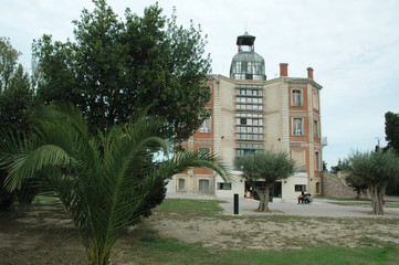 Elne 15