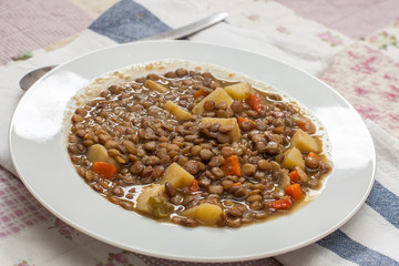 Lentil and vegetables