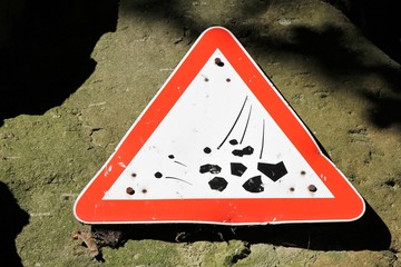 Vorsicht Steinschlag