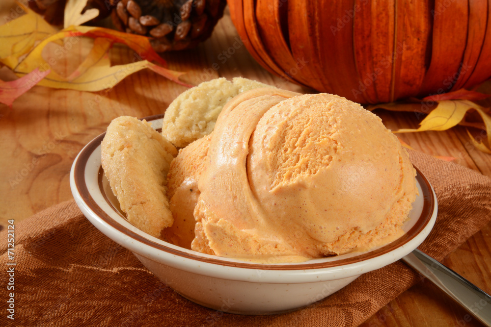 Sticker Pumpkin ice cream and cookies