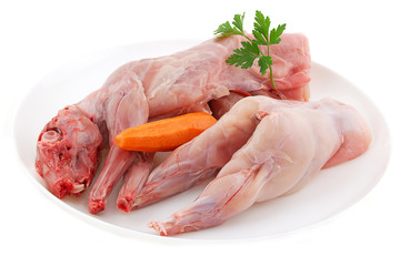 lapin fermier cru entier sur plat