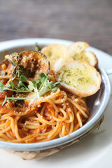 spaghetti with seafood