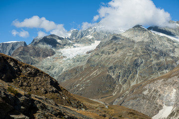 Gletscher mit "Dent Blanche", Zermatt, Wallis, Schweiz
