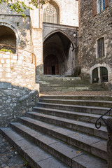 Fototapeta na wymiar Montée escalier Cathédrale Saint-Vincent