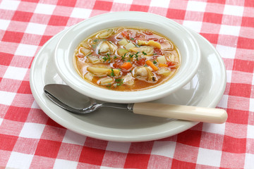 manhattan clam chowder