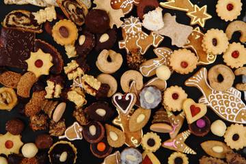 christmas cookies and desserts