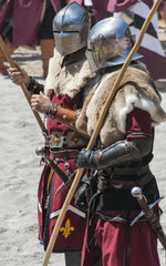 Ritter in Rüstung