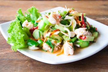 Spicy Kale Branch with Shrimp Salad