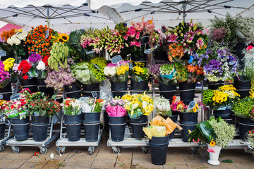 Saturday market in Beaune, Dordogne, France