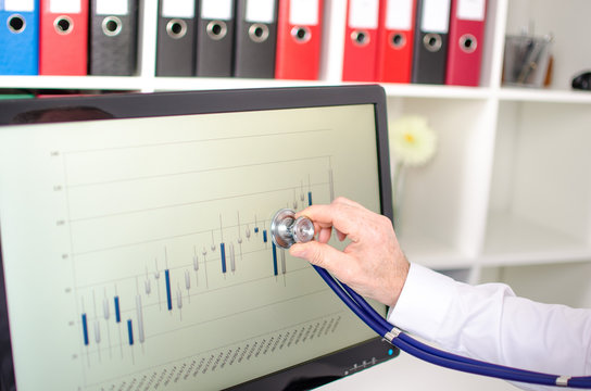 Analysis of stock market graphs with a stethoscope