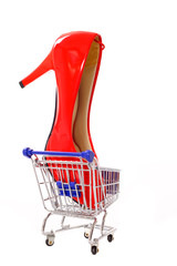 Schuh im Einkaufswagen