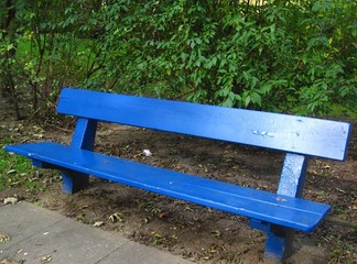 Naklejka premium blaue Parkbank