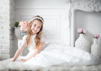 niña blanco