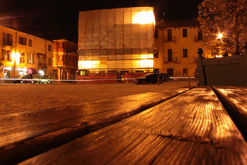 piazza notturna