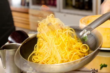 pasta saute with vegetables