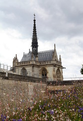 Fototapeta na wymiar Chapelle Saint-Hubert - Château d'Amboise.