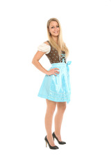 Junge Frau im Dirndl