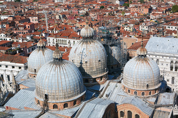 Kopuły bazyliki San Marco w Wenecji, Włochy.