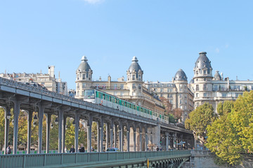 Obraz premium Paris pont Birakheim