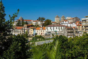 Fototapeta na wymiar Porto Stadt