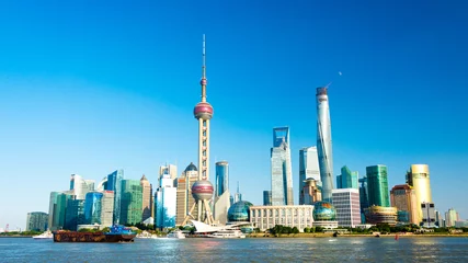 Selbstklebende Fototapeten Skyline von Shanghai © matho