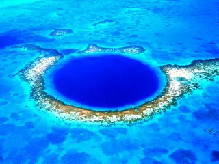 Zelfklevend Fotobehang Blue Hole Belize © nr_photos