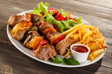 Grilled meat and vegetables