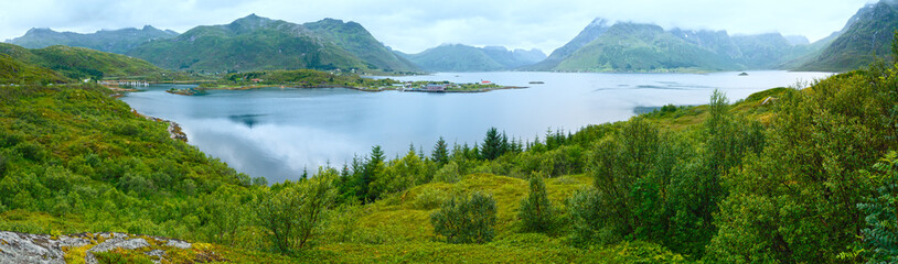 Fototapeta na wymiar Lofoten summer panorama (Norway).