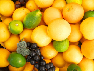 オレンジとぶどう