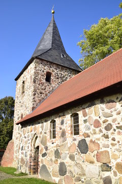 Feldsteinkirche in Bonese