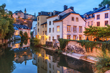 Fototapeta na wymiar A view of a Luxembourg buildings in the dusk