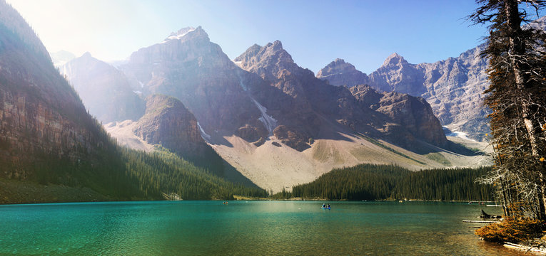 Moraine lake panorama