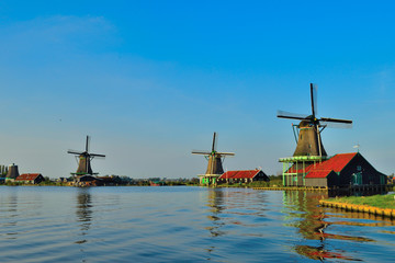 Fototapeta na wymiar Dutch windmills in summer