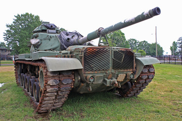 Fototapeta premium Vintage military tank
