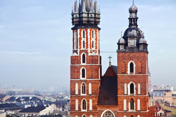 Fototapeta na wymiar St. Mary's church in Krakow