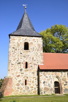 Feldsteinkirche Bonese