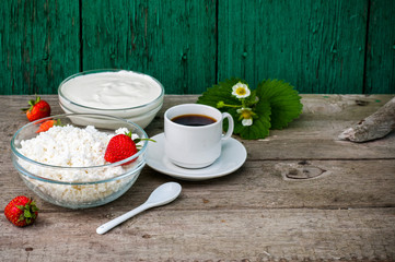 Healthy breakfast with cottage cheese and coffee