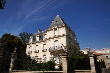 Fototapeta na wymiar Vieille maison - La Rochelle