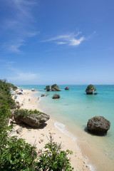 Fototapeta premium 沖縄の海・新原ビーチ（ミーバルビーチ）