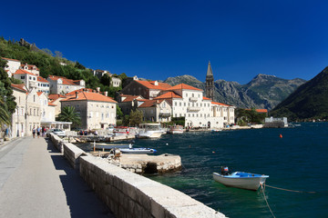 Fototapeta na wymiar Road to Perast over the sea. Montenegro