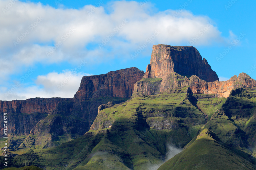 Wall mural High peaks of the drakensberg mountains