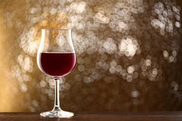 イルミネーションと赤ワイン