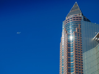 Obraz premium Business building, Trade Fair Tower in Frankfurt, Germany