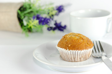 Banana muffin cake