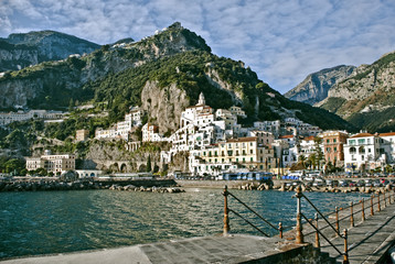 Fototapeta na wymiar View of Amalfi town from pier.