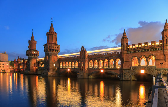 Oberbaum bridge, Berlin, Germany