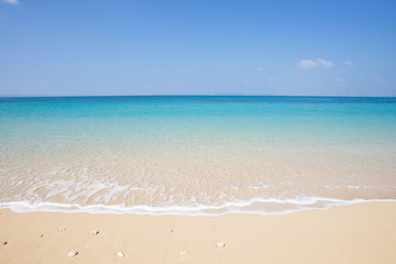 沖縄の海・津堅島・トマイ浜