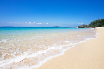 沖縄の海・津堅島・トマイ浜